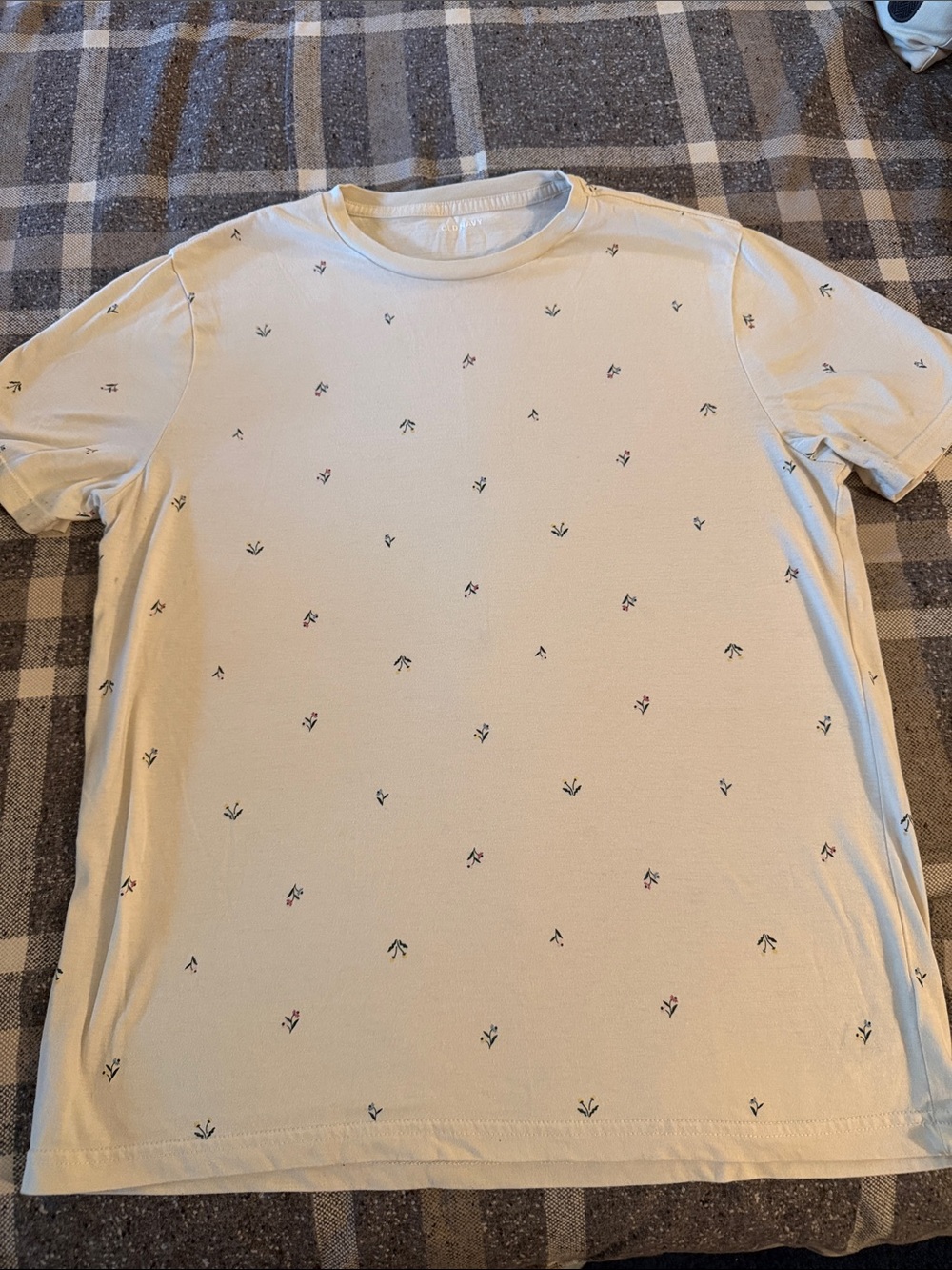 Old Navy Cream Short-Sleeve Crewneck T-Shirt with Micro Floral Print